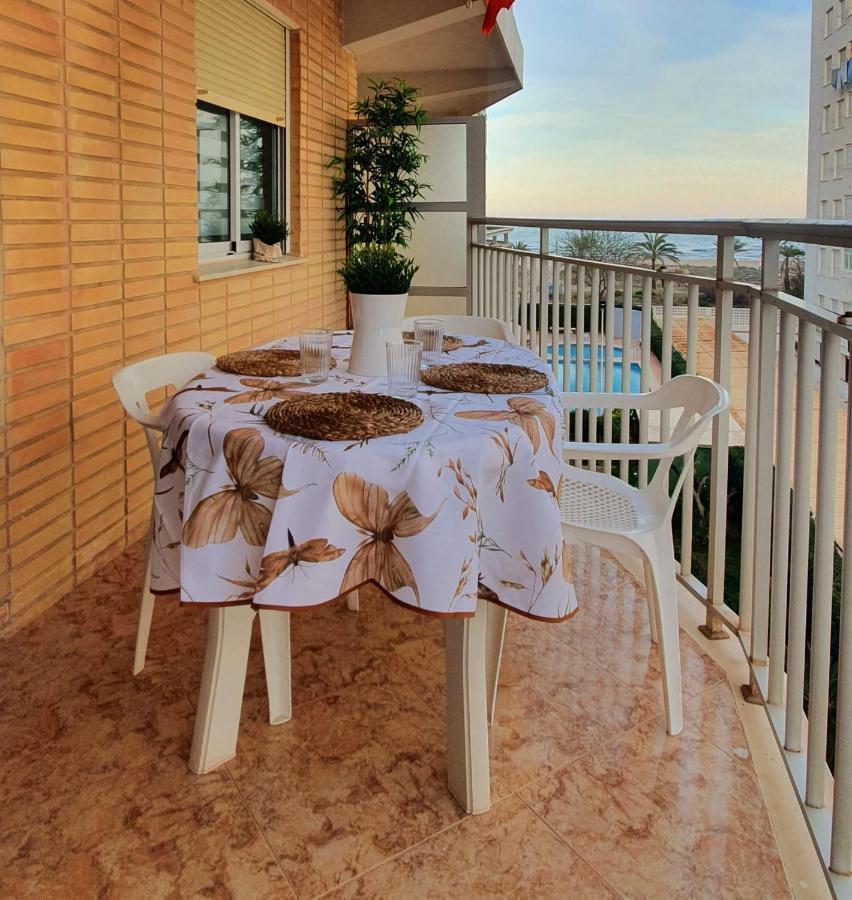 Monela Front Beach Solo Familias Playa de Gandia Екстериор снимка