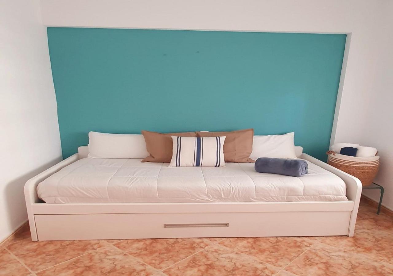 Monela Front Beach Solo Familias Playa de Gandia Екстериор снимка